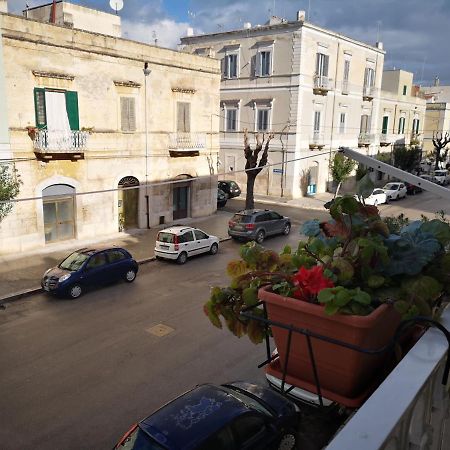 La Casa Delle Sorprese Appartement Trani Buitenkant foto