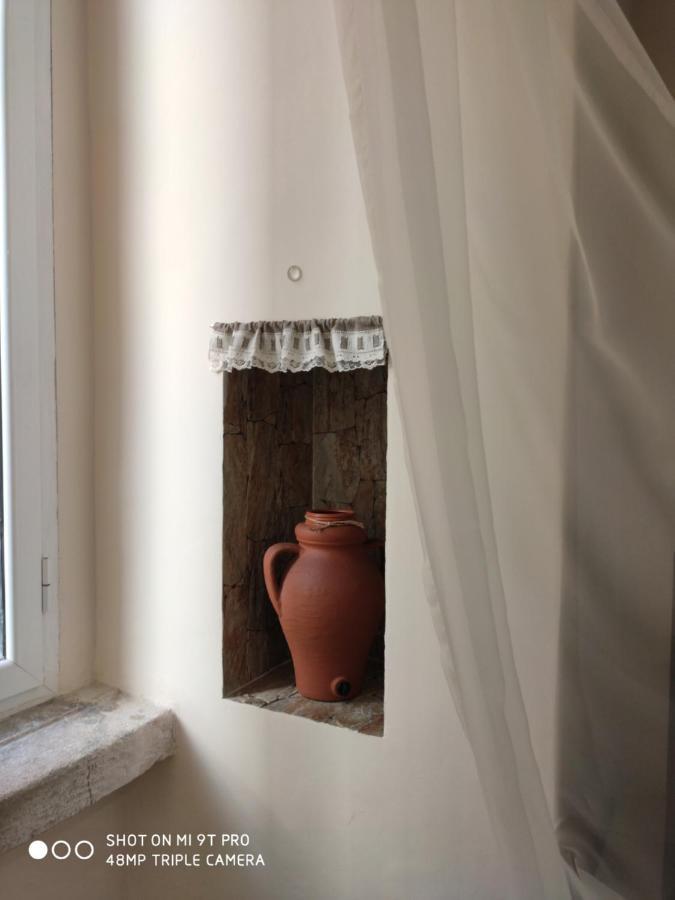 La Casa Delle Sorprese Appartement Trani Buitenkant foto