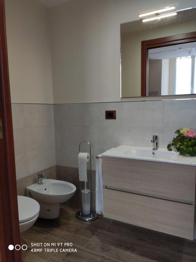 La Casa Delle Sorprese Appartement Trani Buitenkant foto