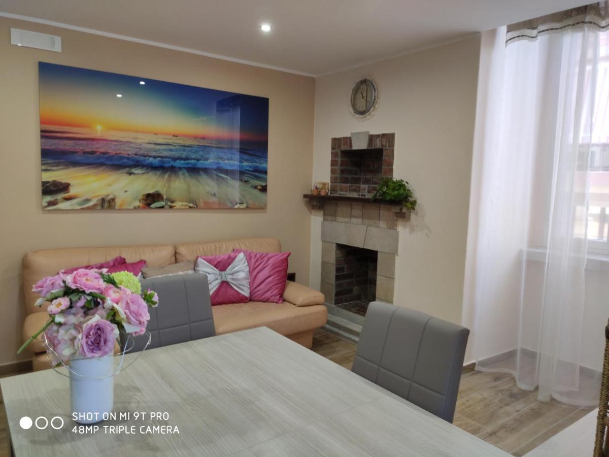 La Casa Delle Sorprese Appartement Trani Buitenkant foto